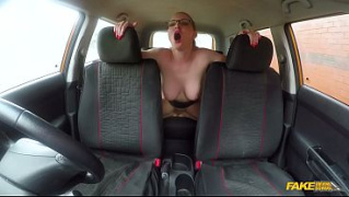 [Big Ass Rides, Blondes, Boobs] Sexy Blonde Dilettante Big Ass And Juicy Ass And Blows Dick Fake Driving School