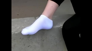 [Sock, Jobs, Fetish] Emilys Dirty Chucks