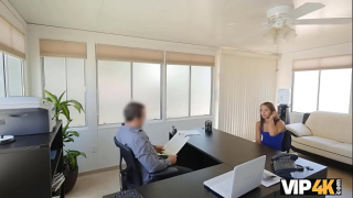 [Ufficio, Loan, Comodo Per] Das Buro Der Kreditgesellschaft Ist Bequem Fur Madchen Um Genagelt Zu Werden